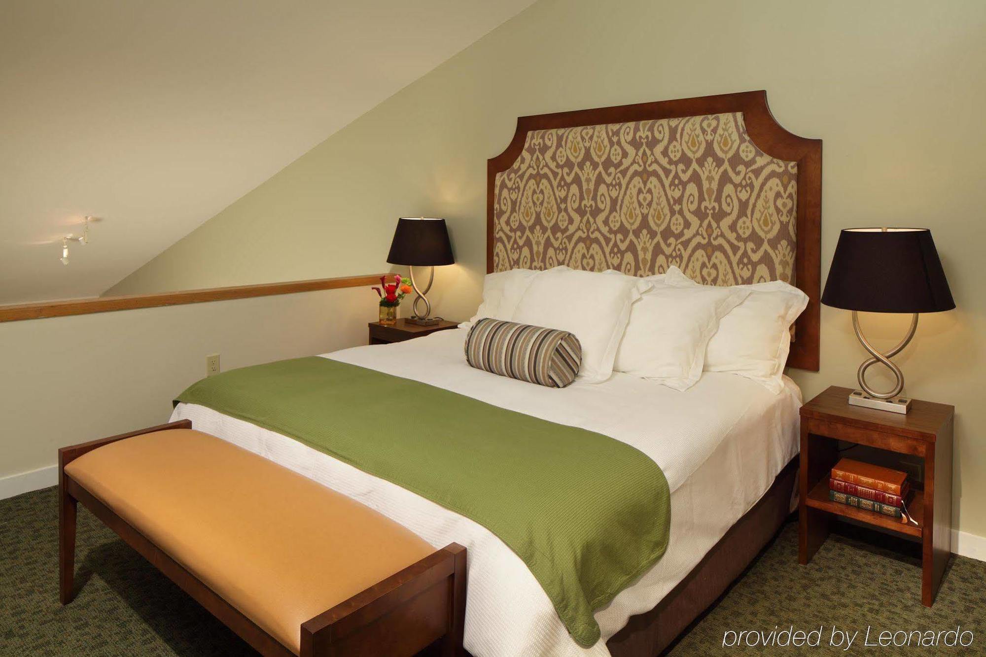 Chauncey Hotel & Conference Center Принстон Экстерьер фото
